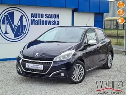 Granatowy Używany 2017 Peugeot 208 Style Hatchback | 28 900 zł (Dobra cena)
