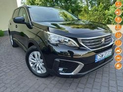 Czarny Używany 2017 Peugeot 5008 Minivan | 59 900 zł (Uczciwa cena)