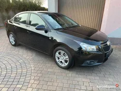 Czarny Używany 2009 Chevrolet Cruze Sedan/Limuzyna | 17 600 zł (Uczciwa cena)