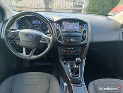 Grafitowy Używany 2015 Ford Focus Kombi | 25 900 zł (Dobra cena)