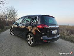 Brązowy Używany 2015 Opel Zafira Minivan | 33 500 zł (Uczciwa cena)