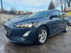 Niebieski Używany 2020 Ford Focus Kombi | 43 900 zł (Uczciwa cena)