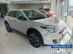 Beżowy (metalik) Nowe 2025 Fiat 600 Hatchback | 102 800 zł (Uczciwa cena)