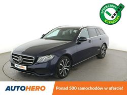 Niebieski Używany 2020 Mercedes E300 Kombi | 91 800 zł