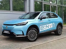Aqua topaz metallic Używany 2023 Honda e:Ny1 Advance SUV | 129 900 zł