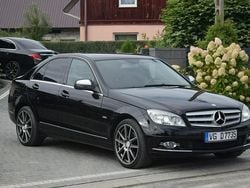 Czarny Używany 2008 Mercedes C200 Sedan/Limuzyna | 28 900 zł (Uczciwa cena)