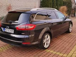 Czarny Używany 2011 Ford Mondeo Kombi | 20 900 zł (Dość drogi)