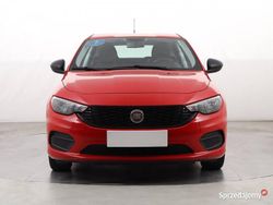 Czerwony Używany 2020 Fiat Tipo Sedan/Limuzyna | 38 999 zł (Uczciwa cena)