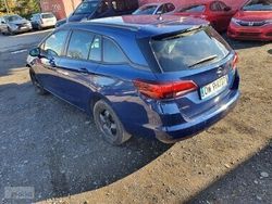 Niebieski Używany 2020 Opel Astra Sedan/Limuzyna | 14 900 zł