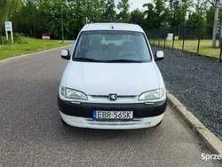 Biały Używany 2000 Peugeot Partner Minivan | 3300 zł