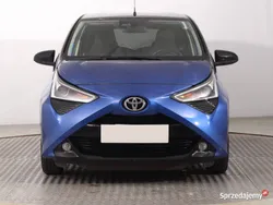 Niebieski Używany 2020 Toyota Aygo Hatchback | 53 999 zł (Uczciwa cena)
