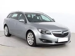 Niebieski Używany 2015 Opel Insignia Kombi | 35 999 zł (Uczciwa cena)