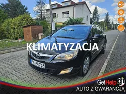 Czarny Używany 2011 Opel Astra Hatchback | 21 900 zł (Uczciwa cena)