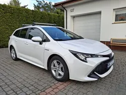 Biały Używany 2021 Toyota Corolla Comfort Kombi | 71 000 zł (Uczciwa cena)