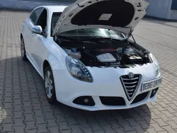 Używany 2013 Alfa Romeo Giulietta Hatchback | 24 500 zł (Dobra cena)