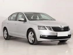 Srebrny Używany 2019 Skoda Octavia Hatchback | 45 999 zł (Dobra cena)