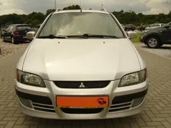 Srebrny Używany 2005 Mitsubishi Space Star Minivan | 8900 zł