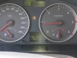 Srebrny Używany 2004 Volvo S40 Sedan/Limuzyna | 6200 zł (Dobra cena)