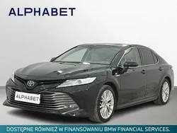 Czarny Używany 2020 Toyota Camry Executive Sedan/Limuzyna | 102 900 zł (Uczciwa cena)
