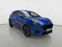 Niebieski ciemny Używany 2023 Ford Puma SUV | 68 850 zł (Super Cena)
