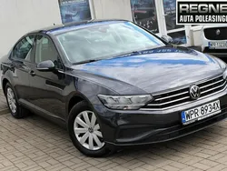 Szary Używany 2021 VW Passat Sedan/Limuzyna | 61 900 zł (Dobra cena)