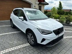 Biały (metalik) Używany 2023 Seat Arona SUV | 59 900 zł