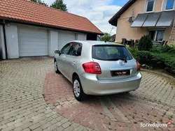 Szary Używany 2008 Toyota Auris Hatchback | 17 500 zł (Dobra cena)