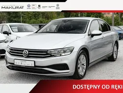 Srebrny Używany 2020 VW Passat Sedan/Limuzyna | 62 810 zł (Super Cena)