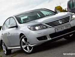 Srebrny Używany 2011 Renault Latitude Initiale Paris Sedan/Limuzyna | 23 900 zł