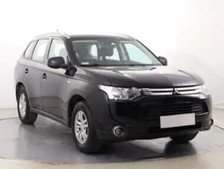 Czarny Używany 2015 Mitsubishi Outlander SUV | 43 999 zł (Dobra cena)