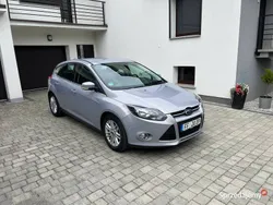 Szary Używany 2012 Ford Focus Titanium Hatchback | 22 800 zł (Uczciwa cena)