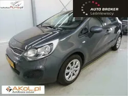 Inny Używany 2012 Kia Rio 2 Hatchback | 34 300 zł (Dość drogi)