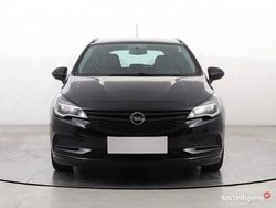 Czarny Używany 2017 Opel Astra Kombi | 30 999 zł (Uczciwa cena)