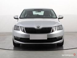Srebrny Używany 2019 Skoda Octavia Hatchback | 58 999 zł (Dobra cena)