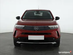 Bordowy Używany 2021 Opel Mokka SUV | 73 999 zł (Uczciwa cena)