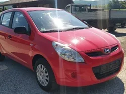 Czerwony Używany 2010 Hyundai i20 Classic Hatchback | 16 700 zł (Dość drogi)