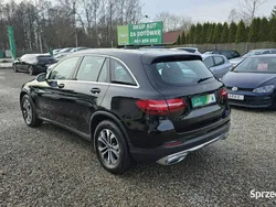 Czarny Używany 2017 Mercedes GLC220 SUV | 115 900 zł (Uczciwa cena)