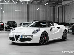 Biały Używany 2016 Alfa Romeo 4C Spider Kabriolet | 379 000 zł