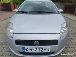 Srebrny Używany 2011 Fiat Grande Punto Hatchback | 12 800 zł