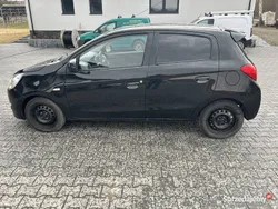 Czarny Używany 2014 Mitsubishi Space Star Hatchback | 13 500 zł (Dobra cena)