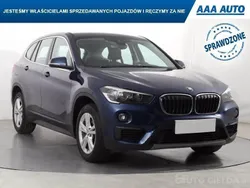 Błękitny Używany 2015 BMW X1 SUV | 73 999 zł (Dość drogi)