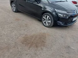 Używany 2015 Citroën Grand C4 Picasso Minivan | 30 000 zł (Uczciwa cena)