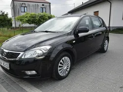 Czarny Używany 2011 Kia Ceed 2 Hatchback | 18 900 zł (Dobra cena)
