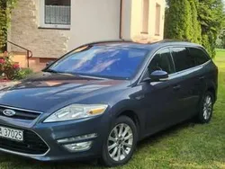 Granatowy Używany 2010 Ford Mondeo Kombi | 21 800 zł (Dość drogi)