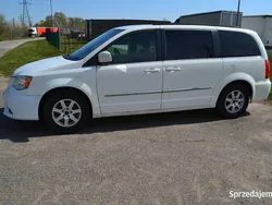 Używany 2011 Chrysler Town & Country | 29 900 zł (Dobra cena)
