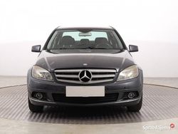 Szary Używany 2009 Mercedes C200 Sedan/Limuzyna | 18 999 zł (Uczciwa cena)