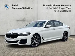 Biel alpejska Używany 2022 BMW 520 Shadowline Sedan/Limuzyna | 179 900 zł (Drogi)
