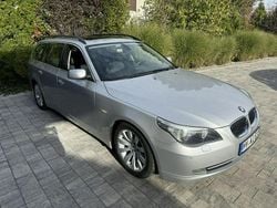 Srebrny Używany 2007 BMW 530 Kombi | 28 900 zł (Drogi)