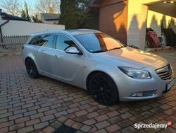 Srebrny Używany 2011 Opel Insignia Sport Kombi | 23 900 zł (Uczciwa cena)