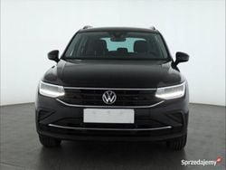 Czarny Używany 2022 VW Tiguan SUV | 111 999 zł (Dość drogi)
